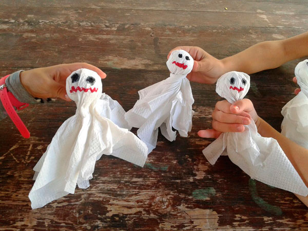 Fantasmas de papel 1